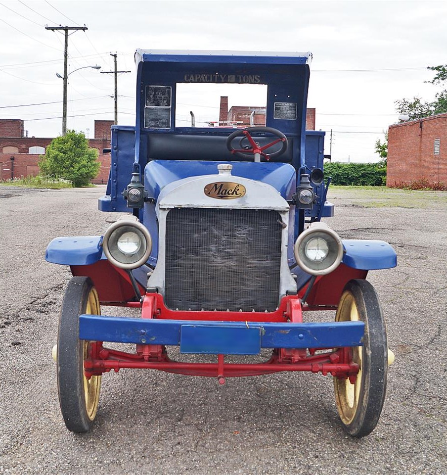 1928 mack truck