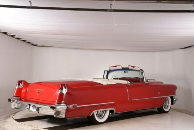 wow, stunning car. functions as good as it looks!