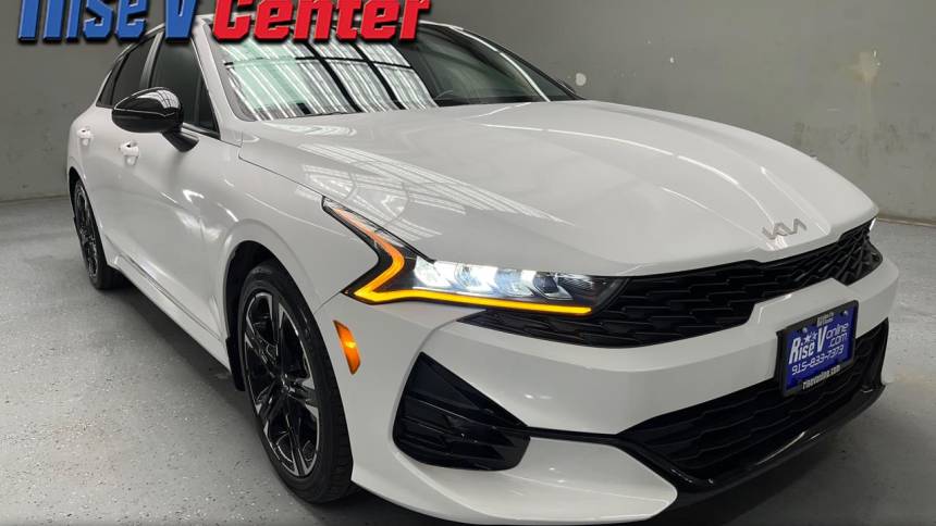 2022 kia k5 gt-line