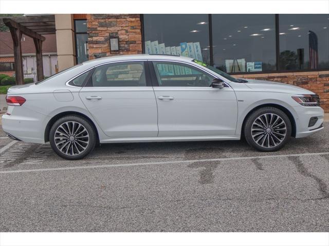 2022 volkswagen passat 2.0t limited edition