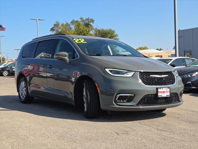 2022 chrysler pacifica touring l