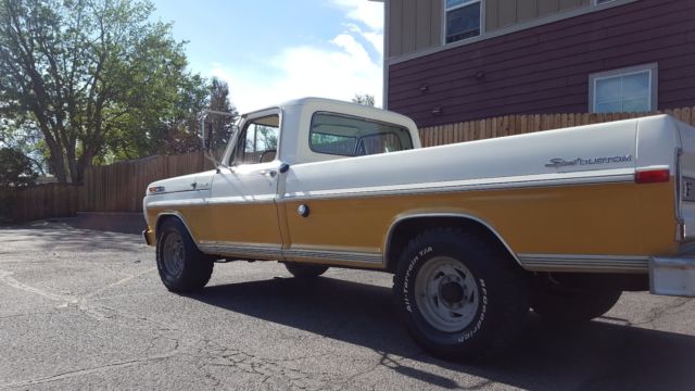 1971 ford camper special