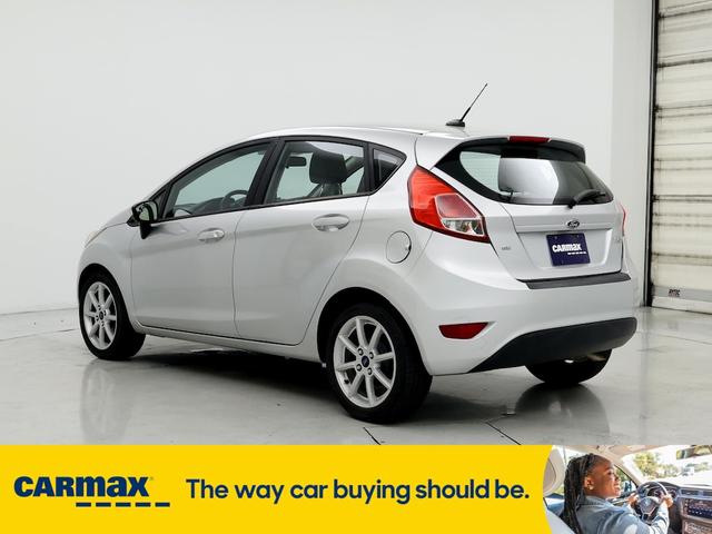 2016 ford fiesta se