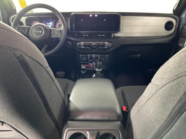2024 jeep gladiator sport