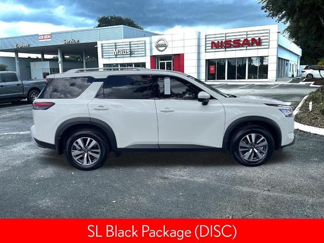 2023 nissan pathfinder sl