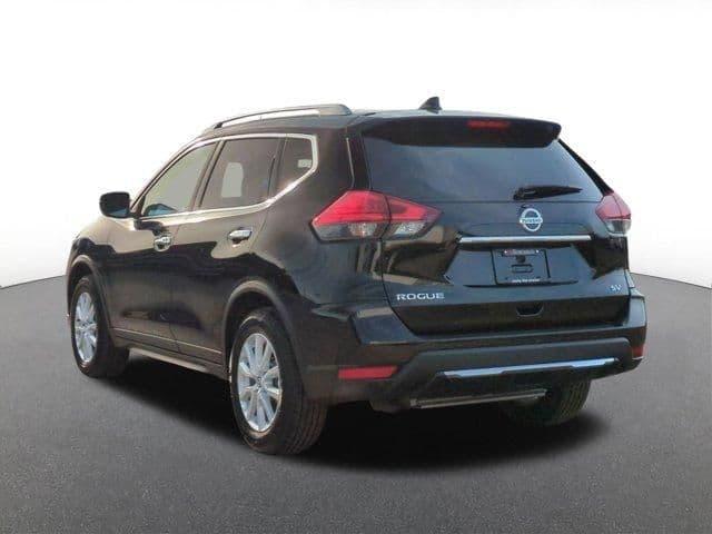 2017 nissan rogue sv in troy, michigan