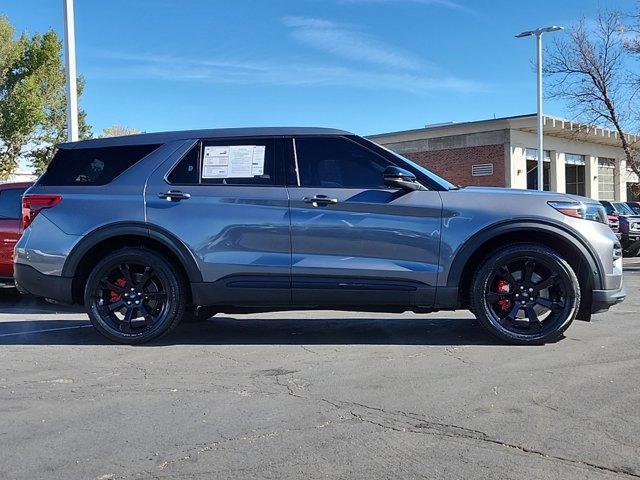 2021 ford explorer st