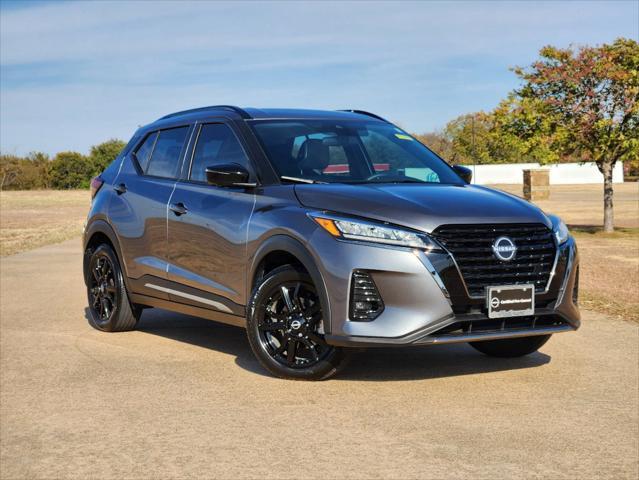2023 nissan kicks sr
