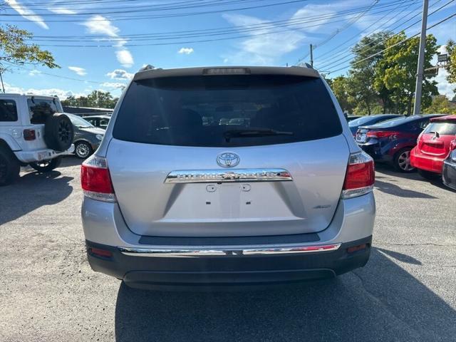 2012 toyota highlander limited