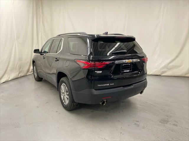 2023 chevrolet traverse lt cloth