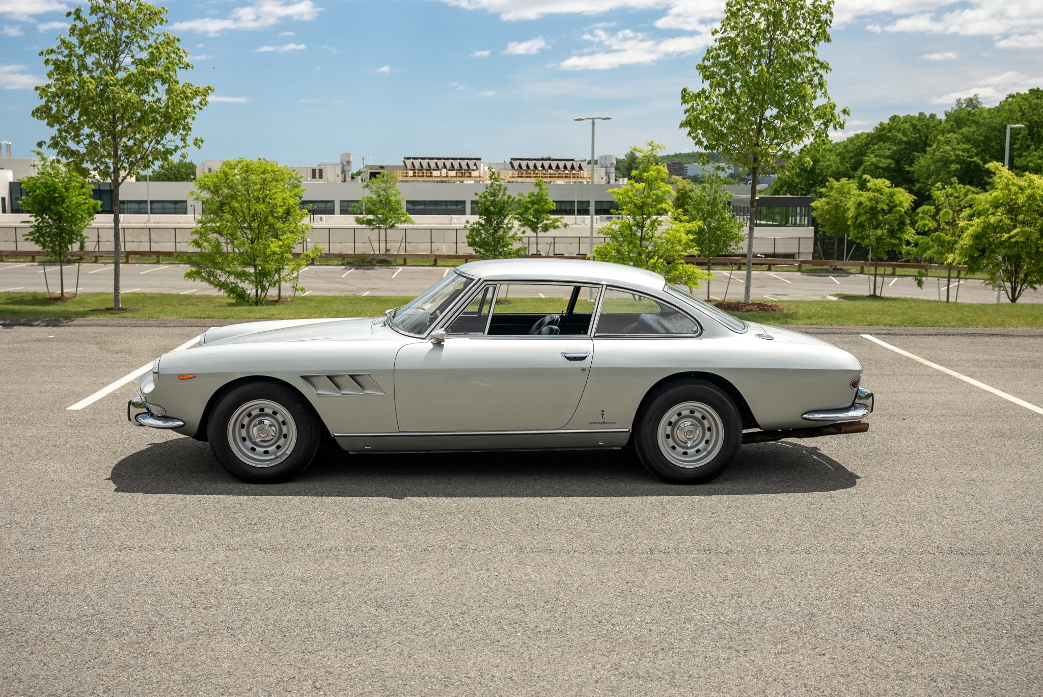 1966 ferrari 330 gt 2+2