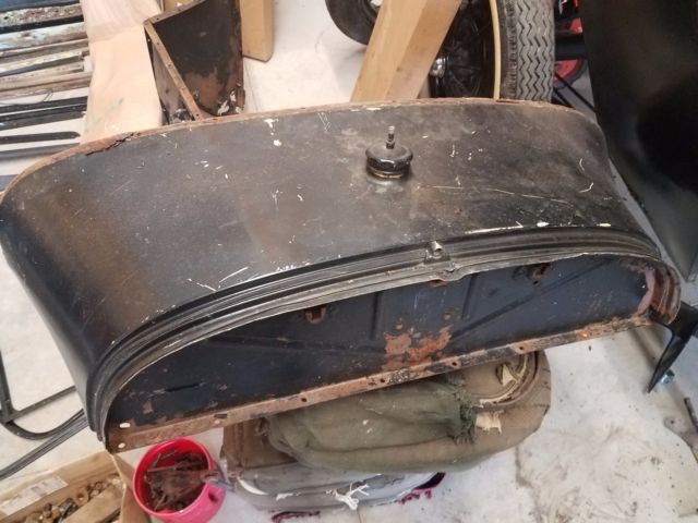 1929 ford model a 2 door sedan + many new parts, rebuilt engine runs and drives