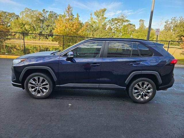 2021 toyota rav4 xle premium