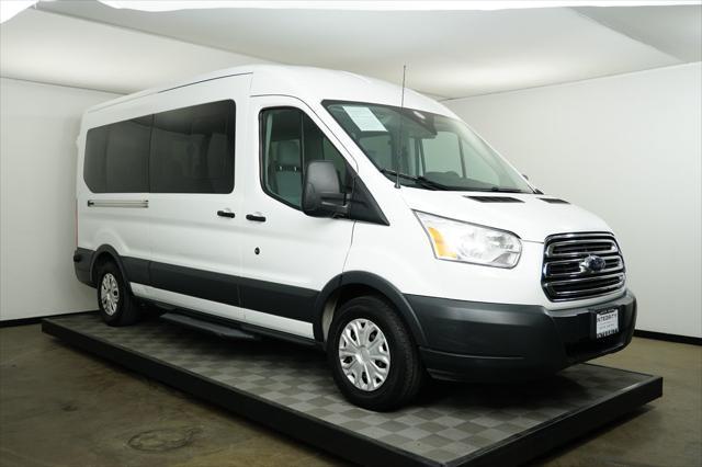 2017 ford transit-350 xlt