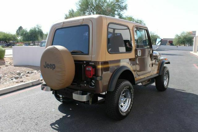 1985 jeep cj-7 laredo 4wd 162007 miles dark brown metallic minivan/van 258 c.i