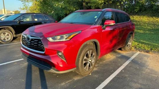 2021 toyota highlander xle