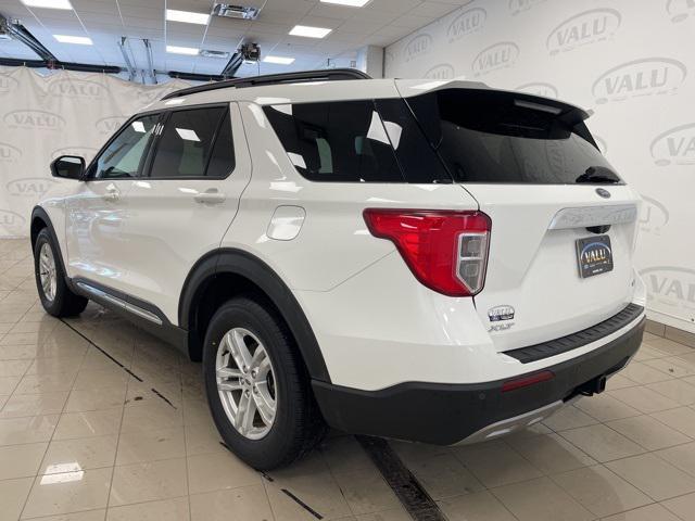 2022 ford explorer xlt