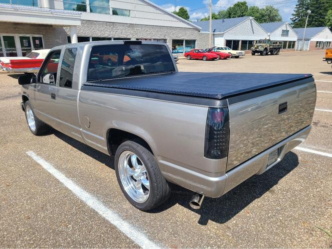 1998 gmc 1/2 ton pickup in salem, ohio