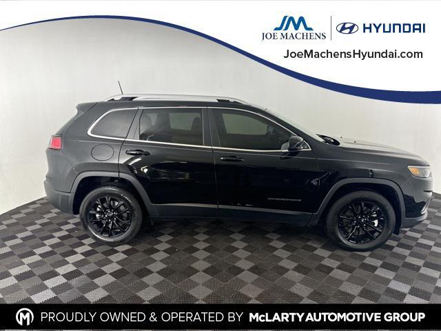 2021 jeep cherokee latitude lux