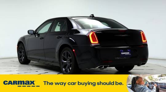 2023 Chrysler 300
