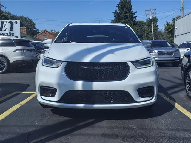 2022 chrysler pacifica hybrid limited