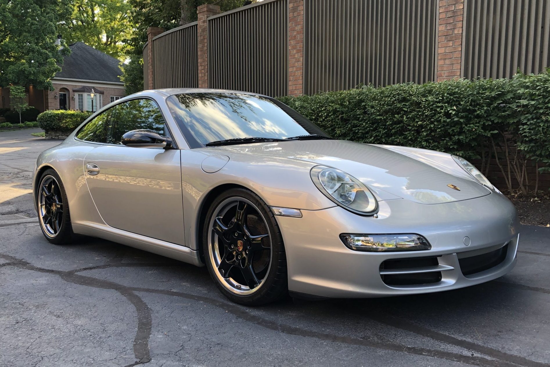 2005 porsche 911 carrera coupe 6-speed