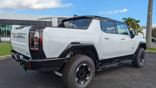 2024 GMC Hummer EV