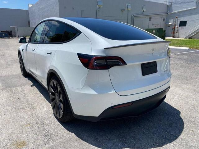 2022 tesla model y performance dual motor all-wheel drive
