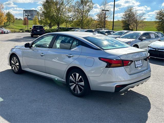 2022 nissan altima 2.5 sv
