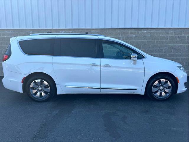 2018 chrysler pacifica hybrid limited