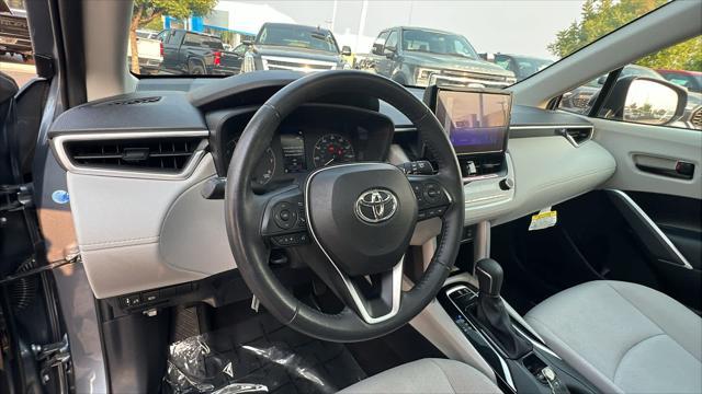 2023 toyota corolla cross le