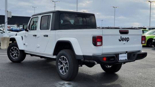 2024 Jeep Gladiator