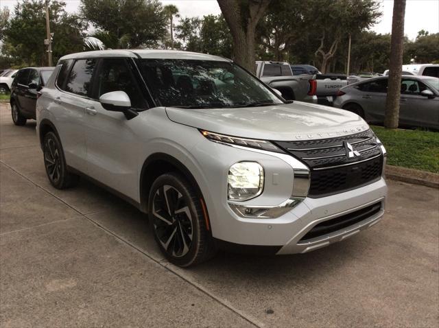 2022 mitsubishi outlander black edition s-awc