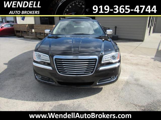 2011 chrysler 300c base