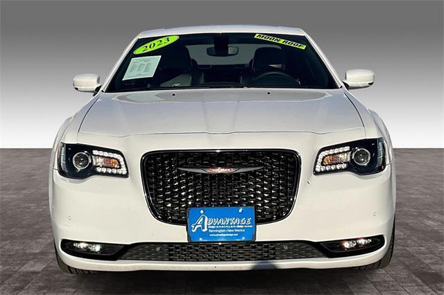 2023 chrysler 300 300s