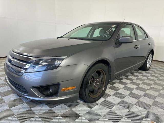 2010 ford fusion se