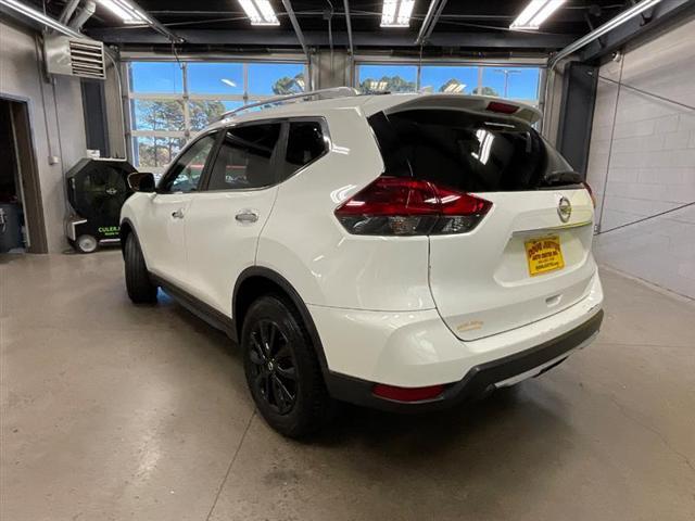 2019 nissan rogue s