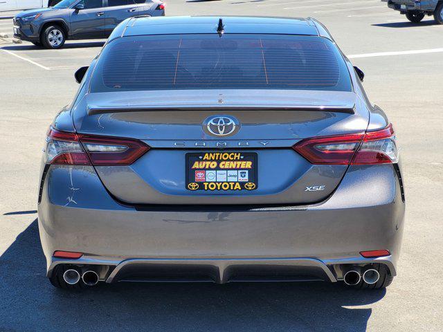 2022 toyota camry xse