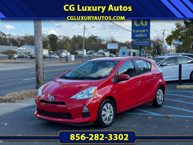 2013 toyota prius c two