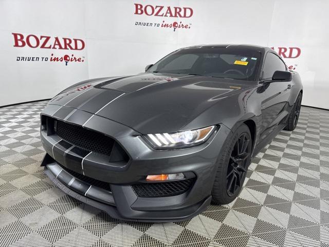 2016 ford shelby gt350 base