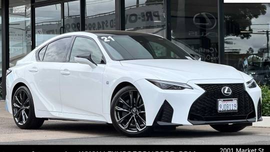 2021 Lexus IS