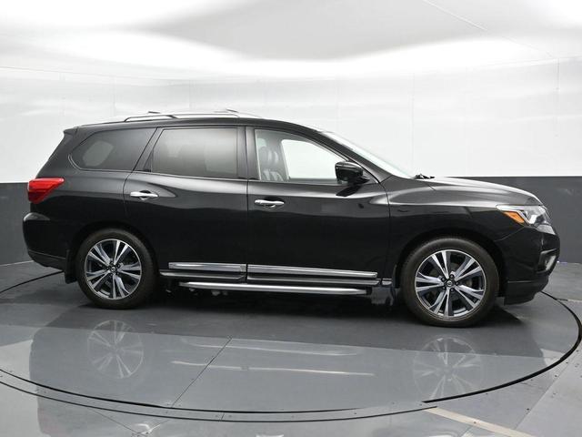 2019 nissan pathfinder platinum