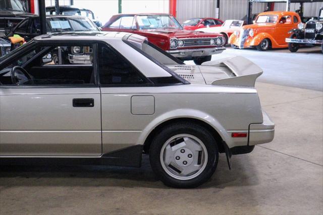 1986 toyota mr2 base 2dr coupe