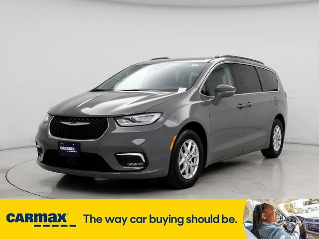 2022 chrysler pacifica touring l