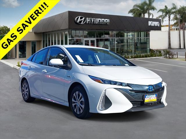 2021 toyota prius prime xle