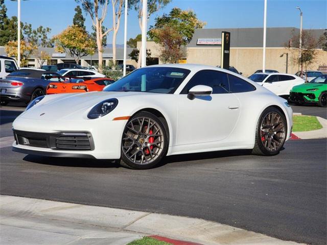 2024 porsche 911 carrera s