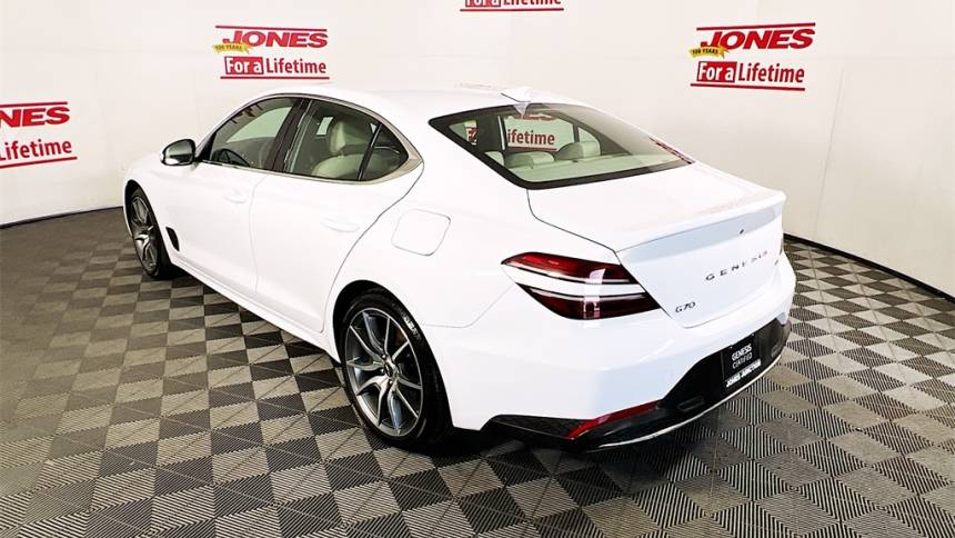 2023 genesis g70 2.0t