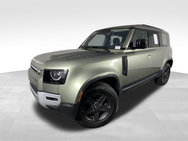 2022 land rover defender standard