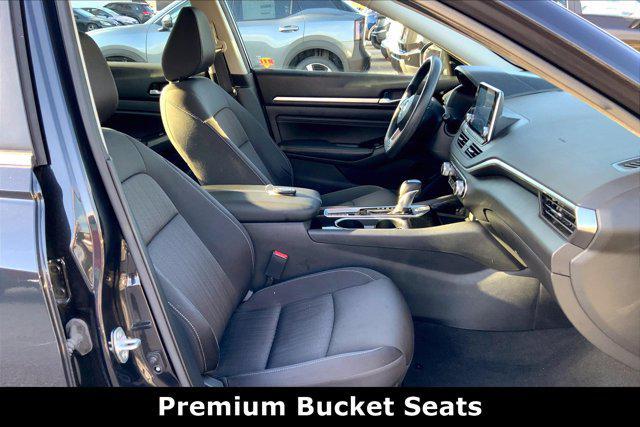 2021 nissan altima 2.5 sv
