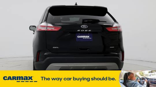 2023 Ford Edge